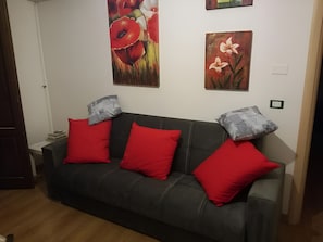 Apartment, 2 Bedrooms, Smoking, Balcony | Living area