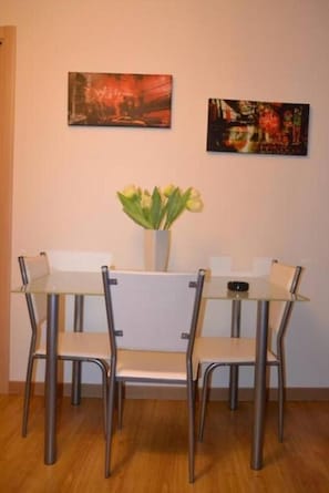 Apartment, 2 Bedrooms, Smoking, Balcony | Living area