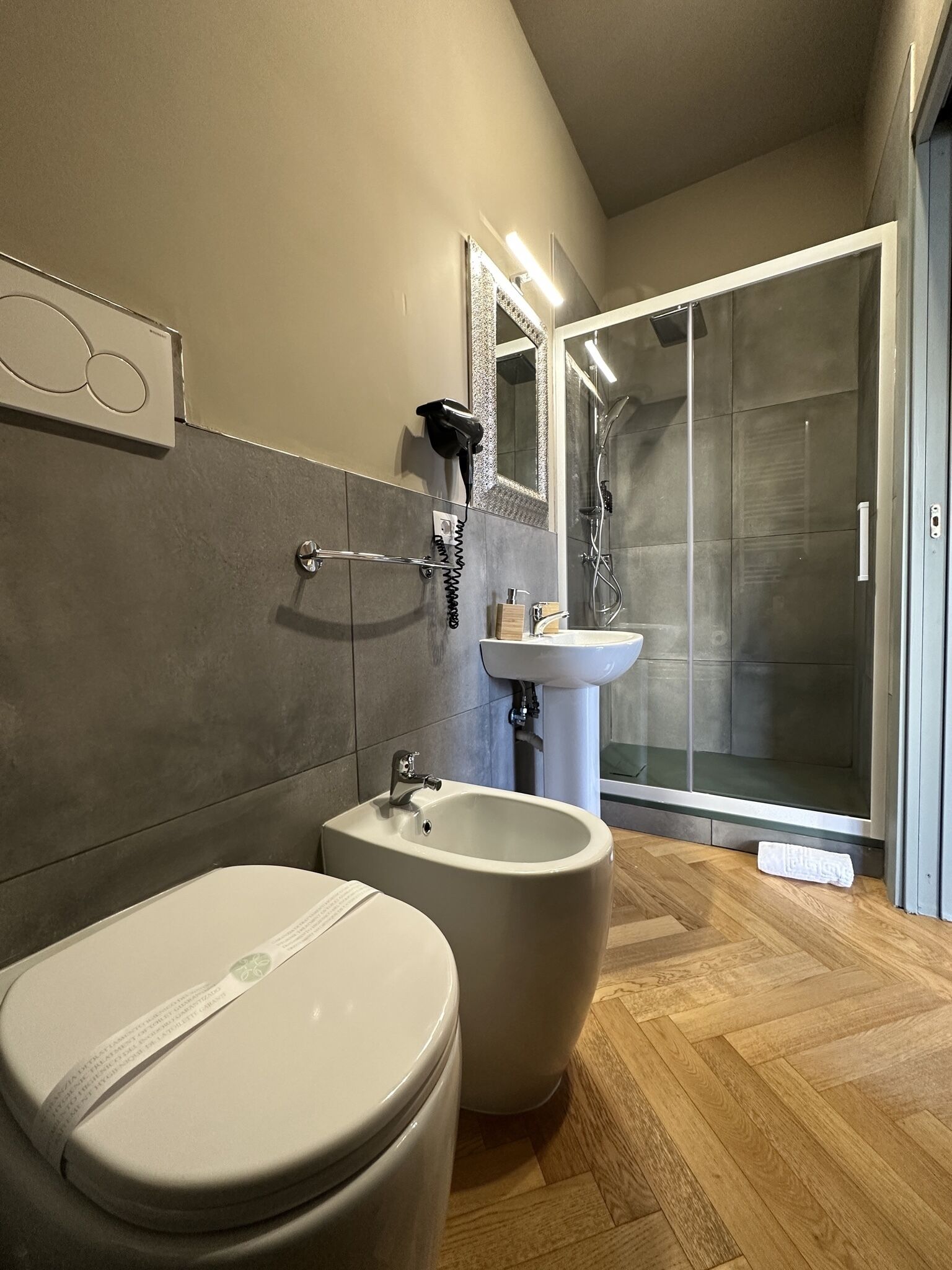 Photo - Cconforthotels R&B Suite&Chic