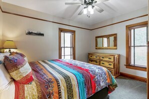 3 chambres, bureau, fer et planche à repasser, Wi-Fi