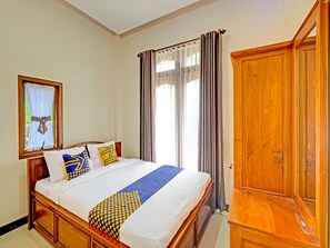 Room - Homes Desa Wisata Conto (Bulukerto)