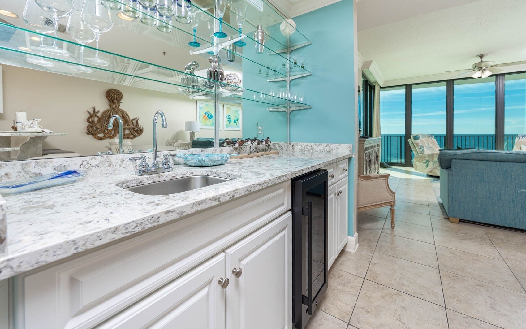 Condo, 3 Bedrooms | Interior