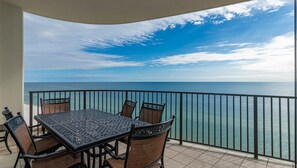 Property grounds - Phoenix IX by Brett Robinson Vacations (Orange Beach)