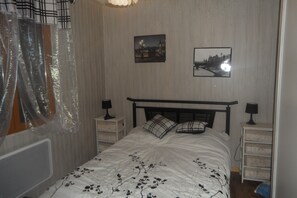 4 bedrooms, WiFi - Mountain chalet nearby ski slopes and hiking trails (Le Dévoluy)