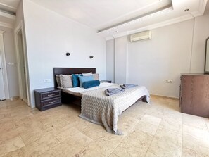 Villa (4 Bedrooms) | Property amenity