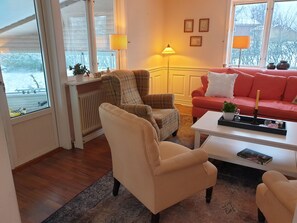 TV, peis og DVD-spiller