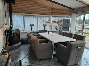 Dining - Luxe Ferienhaus mit See Blick Zwichen 2 Seen (Västra Götalands län)