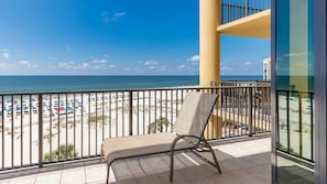 Condo, 3 Bedrooms | Property grounds