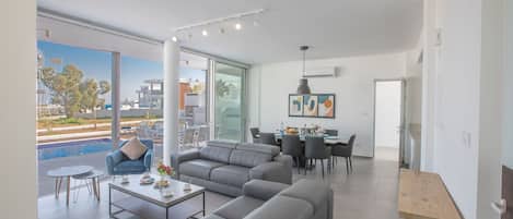 Villa, 4 chambres, piscine privée, vue sur le jardin | Intérieur