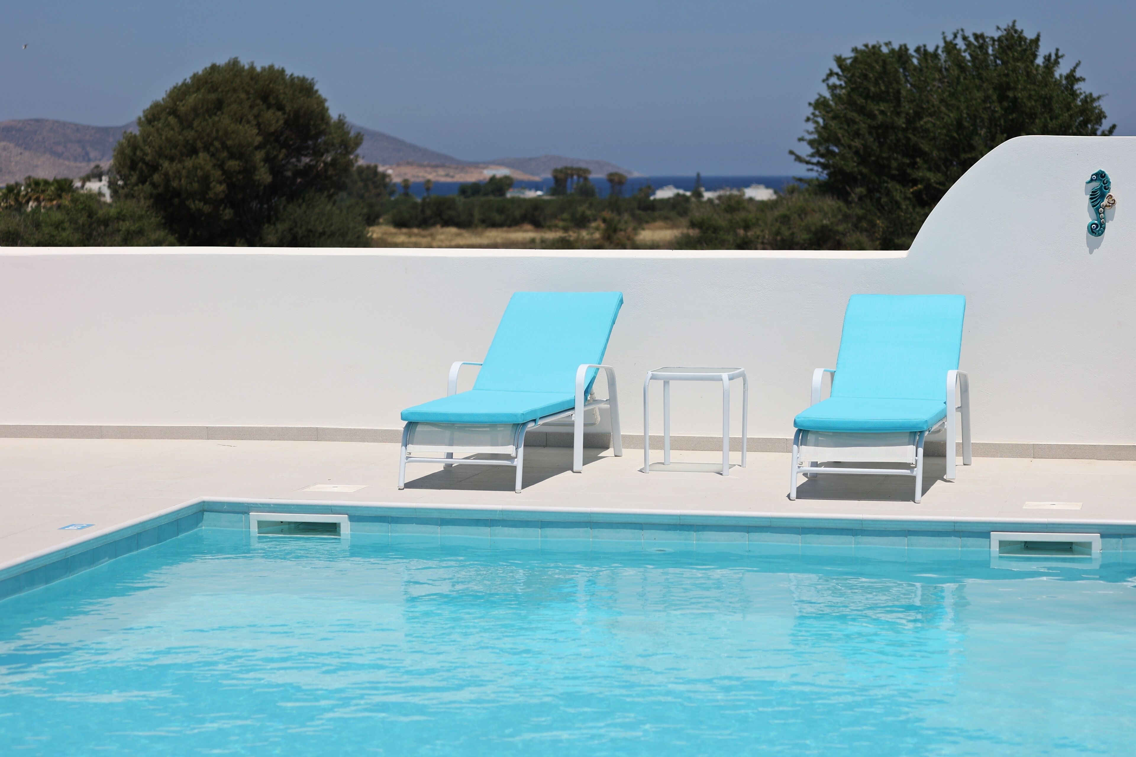 Vila, 4 quartos, piscina particular, vista para o jardim | Piscina | Piscina externa