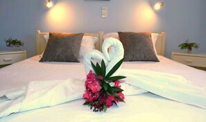 House, 2 Bedrooms, Smoking, Patio | 2 bedrooms