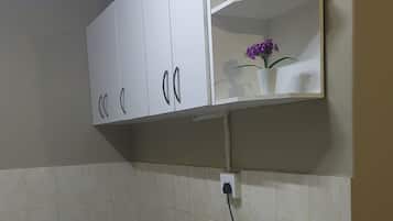 Deluxe Double Room | Private kitchen