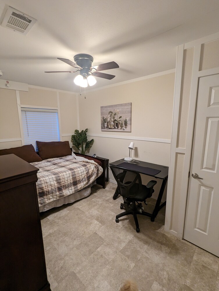 Fully fenced yard, just 5 mins from Oakhurst Ahwahnee Vrbo