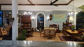 Bungalow, 2 phòng ngủ, phù hợp cho người khuyết tật, hút thuốc | Khu ăn uống