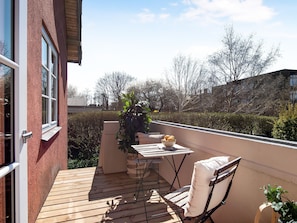 Apartment, 2 Bedrooms, Balcony, Garden View | Balcony