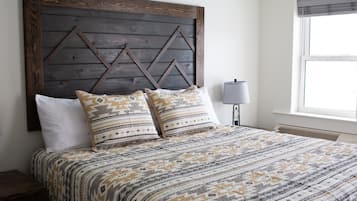 Deluxe Double Room | Free WiFi, bed sheets