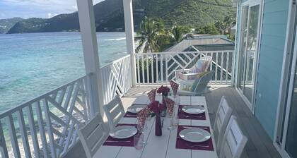 Spectacularly situated Beach Front High Tide@ The Tides at Little Apple Bay.