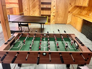 Game room - Adirondack Mountain Escape near Whiteface (Jay)