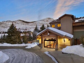 Exterior - Marriott's stream side Evergreen Resort in Vail. CO. (Vail)