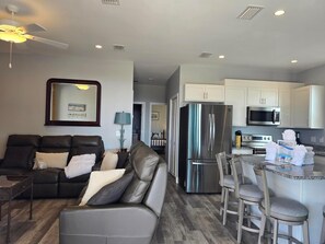 House, Multiple Beds (Sunny Beach Retreat B) | Living area - Sunny Breeze B (Port St. Joe)