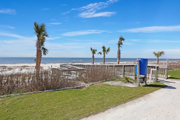 独立别墅, 多张床 (Sunny Beach Retreat B) | 海滩