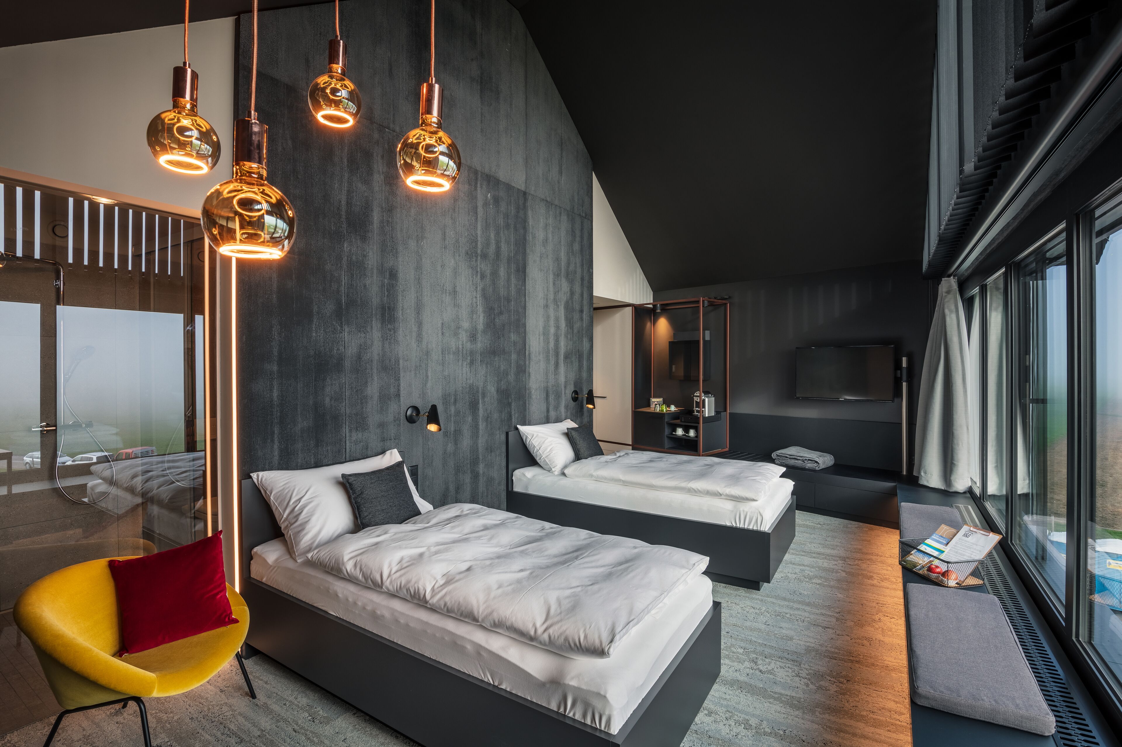 Premium Twin Room, Non Smoking, Mountain View | Premium bedding, down comforters, in-room safe, individually decorated