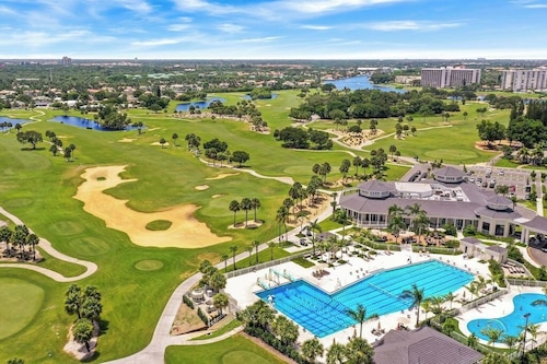 3 Bed, 2 Bath - North Palm Beach!