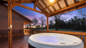 室外 SPA 浴池