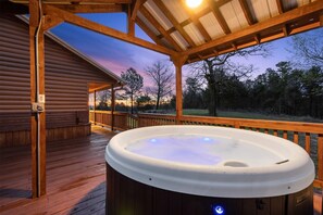 Bain à remous extérieur