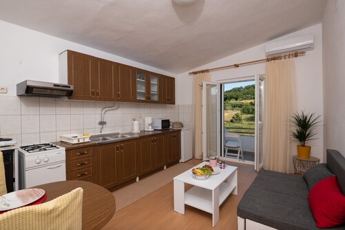 Marina's Apartments - One Bedroom Apartment with Terrace