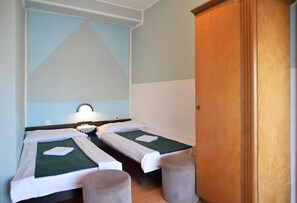 2 bedrooms, iron/ironing board, WiFi, bed sheets - Apartments Crljić - Studio Two-Bedroom Apartment with Balcony (Vodice)
