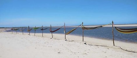 Beach nearby, free beach cabanas, sun-loungers, beach umbrellas