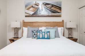 2 室のベッドルーム、アイロン / アイロン台、WiFi (無料)、ベッドシーツ