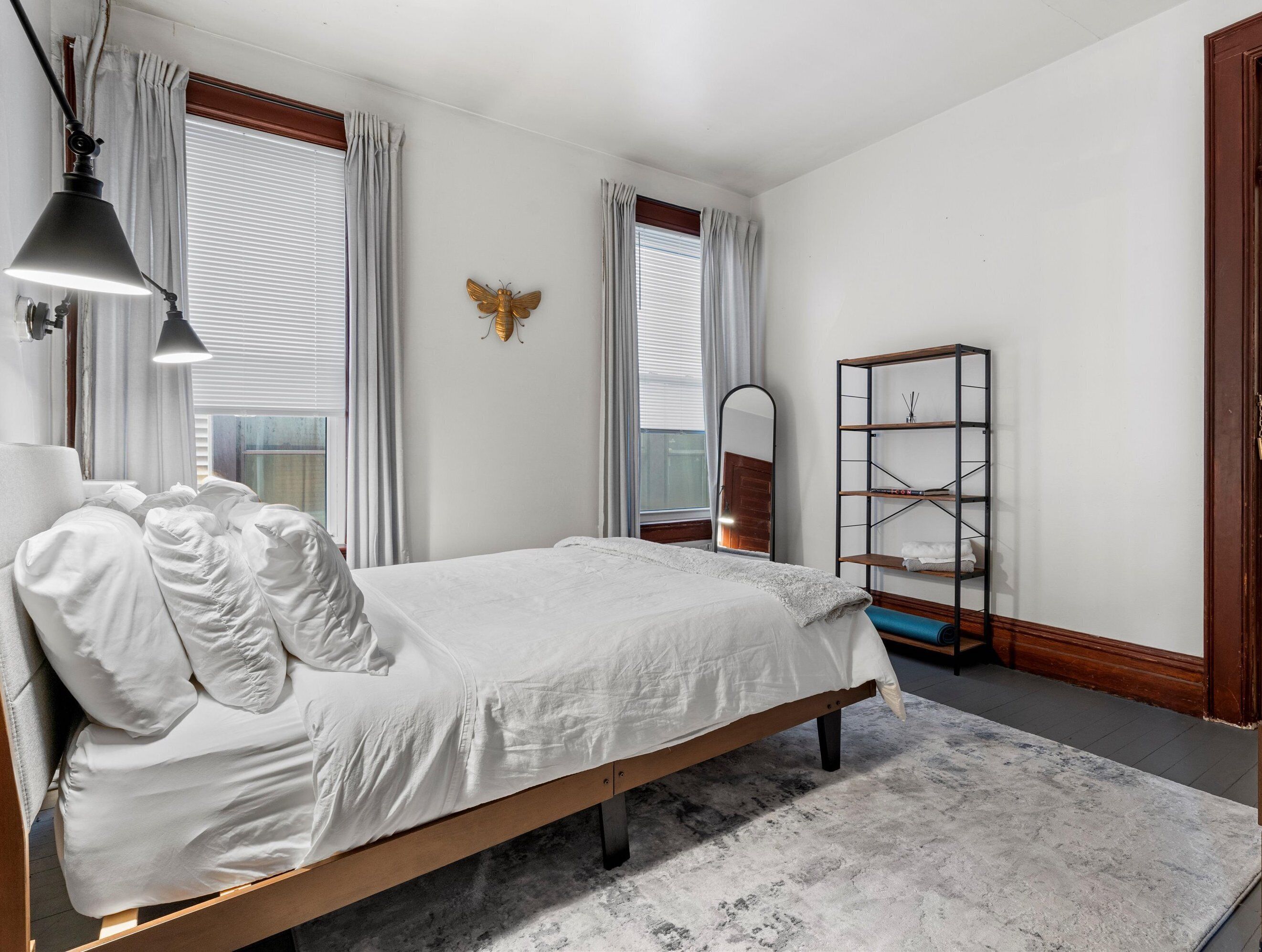 3 bedrooms, iron/ironing board, travel crib, free WiFi