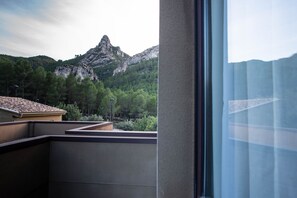 Kahden hengen comfort-huone (kaksi sänkyä) | Ilmainen Wi-Fi