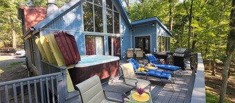 Grateful Moments Cabin in the Woods Resort, Hot tub, Fire Pit, Golf, Access pool