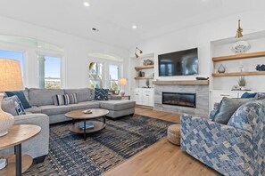 Smart TV, fireplace, table tennis, books