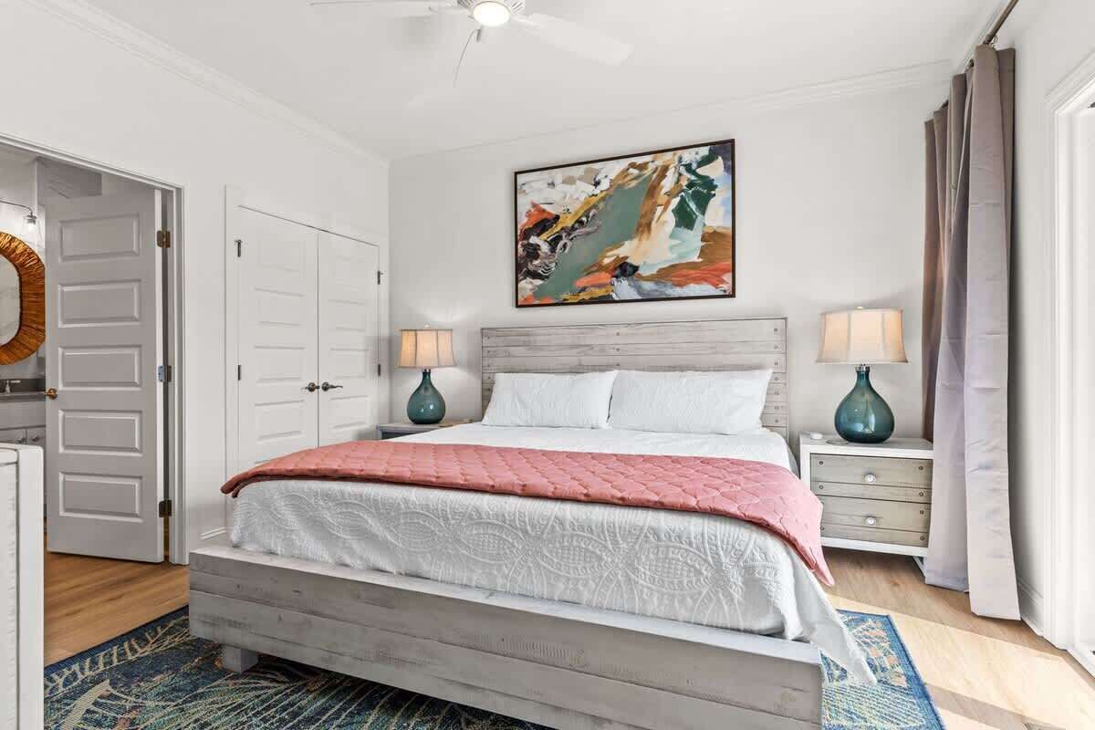 7 habitaciones, wifi gratis y ropa de cama 