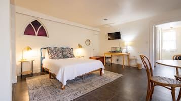 1 chambre, bureau, Wi-Fi gratuit, draps fournis