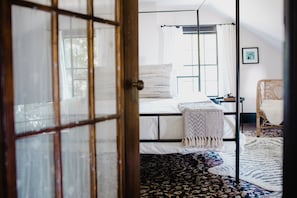 2 habitaciones, ropa de cama hipoalergénica y camas con efecto memoria 