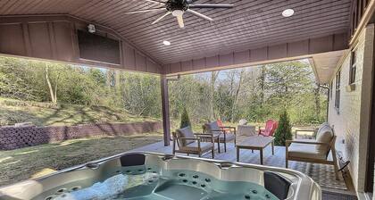 Casa Paloma* Fully Renovated* 5BR* Jacuzzi* Home Gym* Great Location