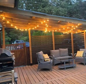 Terrace/patio - Modern studio with soft tub -Ratcliffe Guest Suite (Duncan)