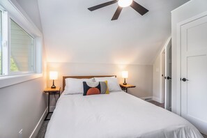 3 habitaciones, tabla de planchar con plancha, cuna de viaje y wifi 