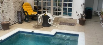 HCeas Villa Compound is 5 min to the airport and beaches, up to 30 ppl max