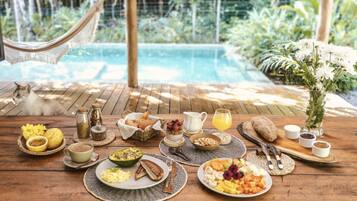 Desayuno continental incluido todos los días