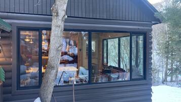 Enceinte de lâhĂ©bergement