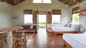 Panoramic Cabin, Pool Access, Mountain View - Buen Camino Hotel, San Mateo (San Mateo)