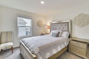 4 Schlafzimmer, Bügeleisen/Bügelbrett, Internetzugang, Bettwäsche