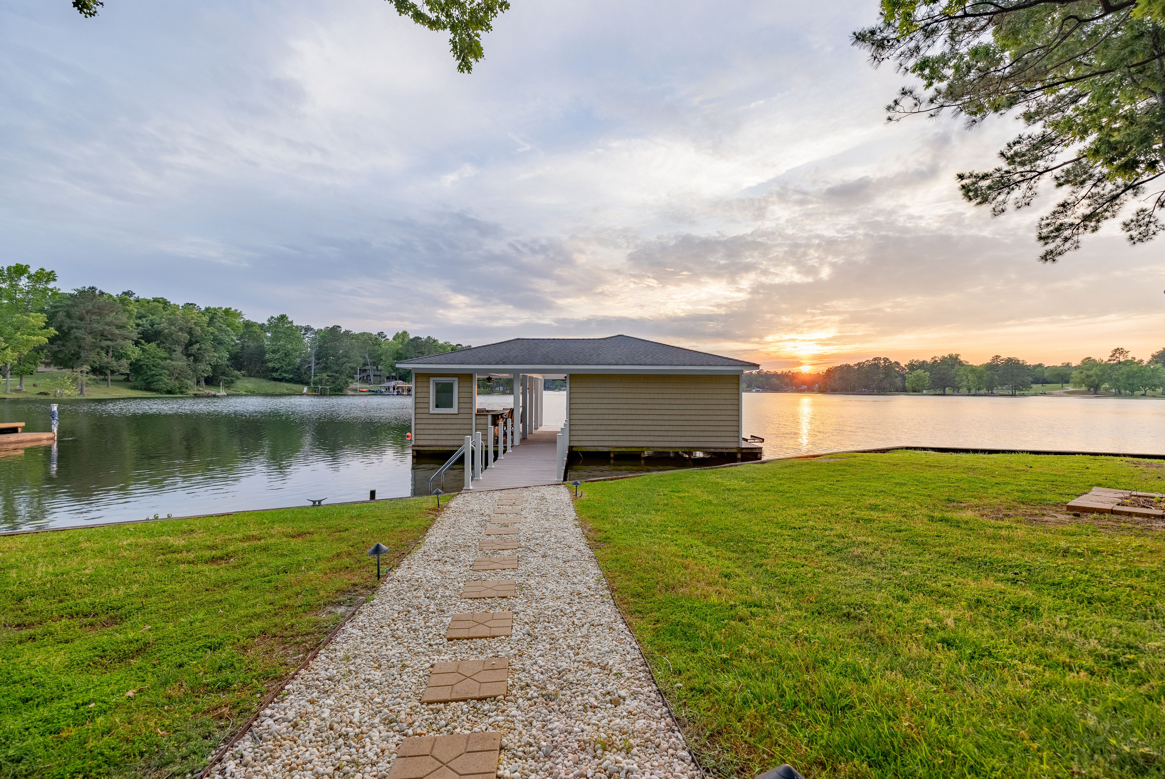 Jardines del alojamiento