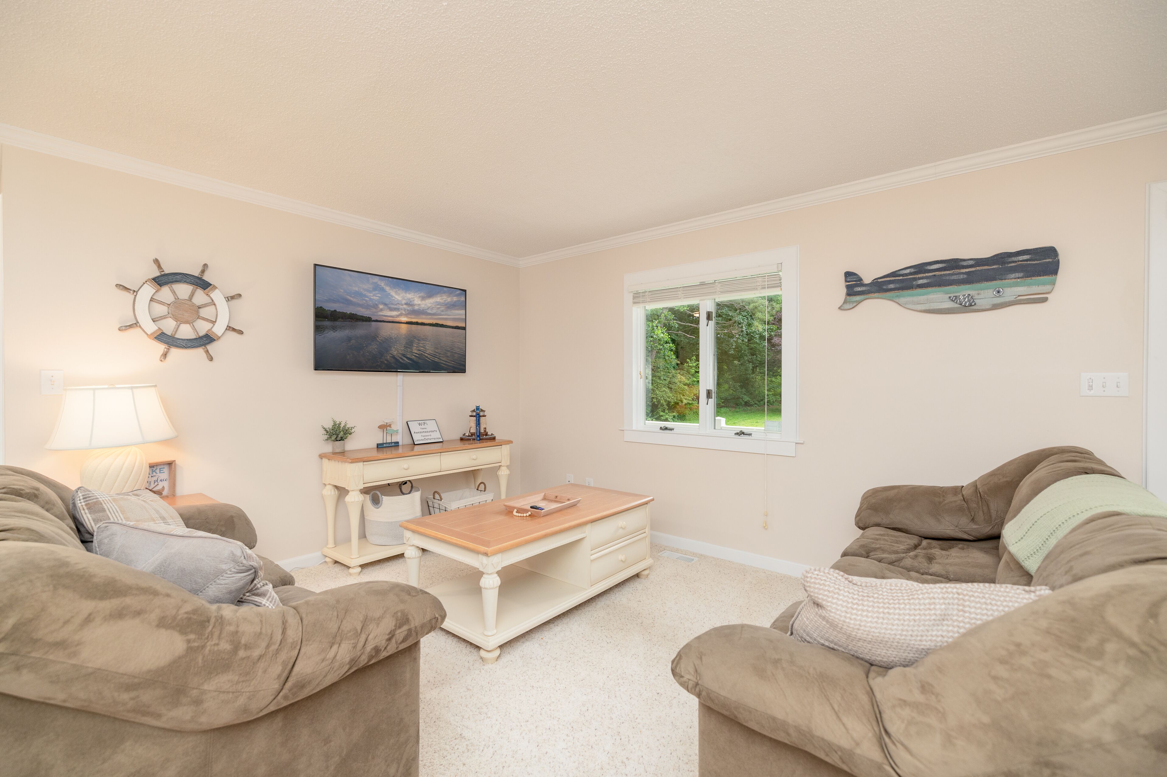 Lakefront View, 5br, Pet-friendly, Firepit, Dock, Games, Up To 14 - Lake Gaston